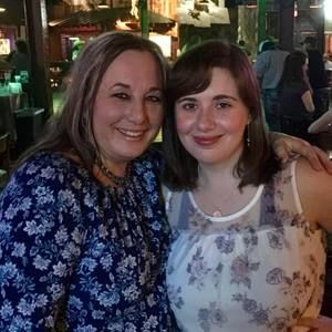 Meet your Posher, Victoria